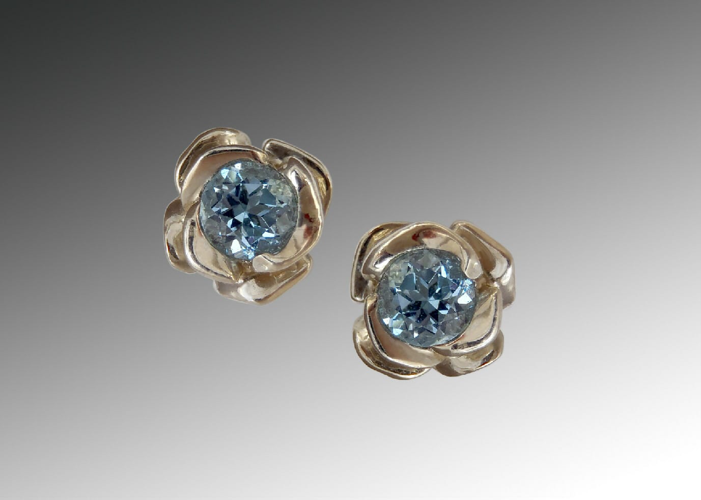 Aquamarine White Gold Rose Earrings Aquamarine &Amp; White Gold Rose Stud Earrings